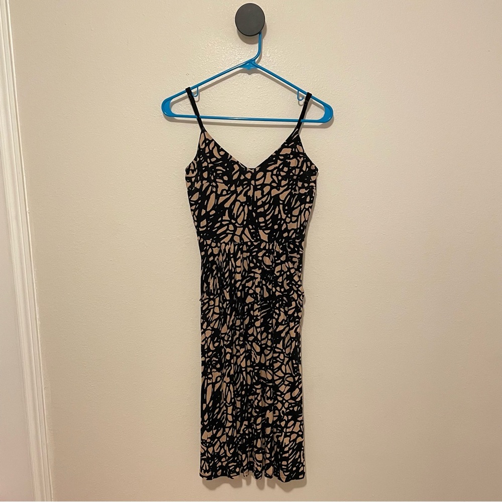 Loft XS Petite Black & Tan Dress with Pockets